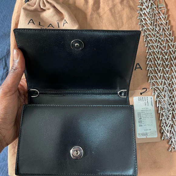 COPY - Alaia black leather bag with silver strap - Picture 9 of 10